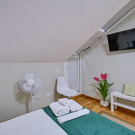 Peregrina 2 Gæstehus